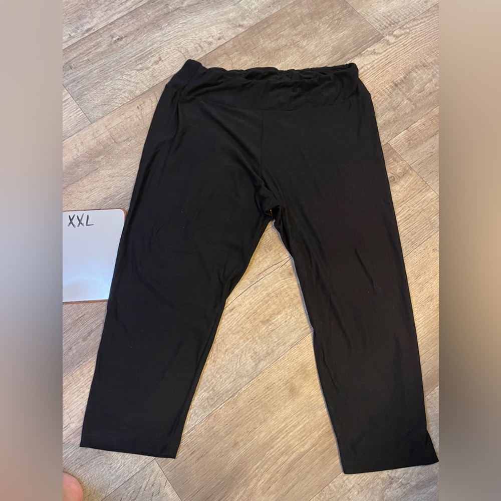 XXL No Boundaries Capri Leggings